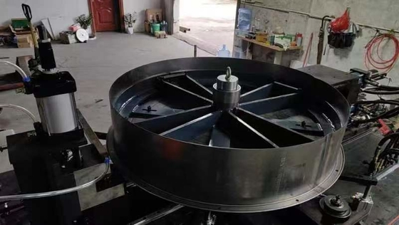 Macchina di produzione di flange per ventilatori assiali